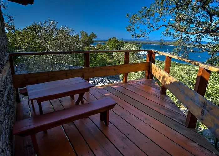 Marusina Olive Hills - Glamping & Minicamp 4*