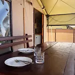 Marusina Olive Hills - Glamping & Minicamp אתר קמפינג