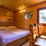 Marusina Olive Hills - Glamping & Minicamp 4*
