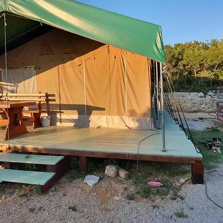 Marusina Olive Hills - Glamping & Minicamp Campsite