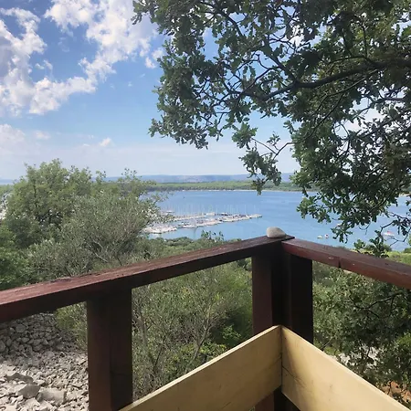 Campingplads Marusina Olive Hills - Glamping & Minicamp Punat