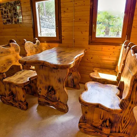 Marusina Olive Hills - Glamping & Minicamp Campingplatz 4*