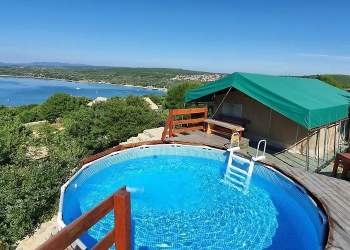 Marusina Olive Hills - Glamping & Minicamp