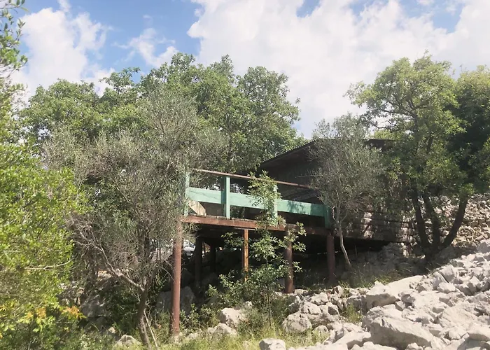 Marusina Olive Hills - Glamping & Minicamp Punat