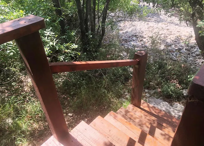 Marusina Olive Hills - Glamping & Minicamp 4* Punat