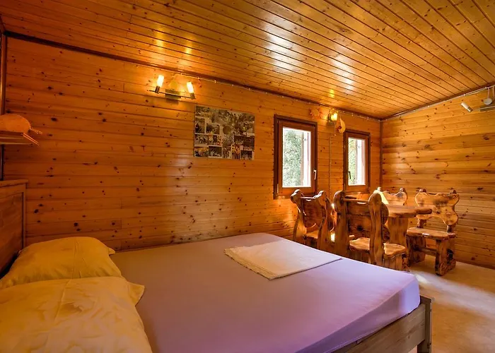 Marusina Olive Hills - Glamping & Minicamp Kamp alanı Punat