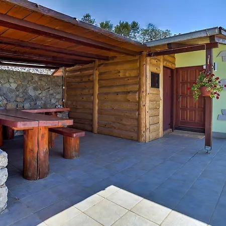Marusina Olive Hills - Glamping & Minicamp 4*