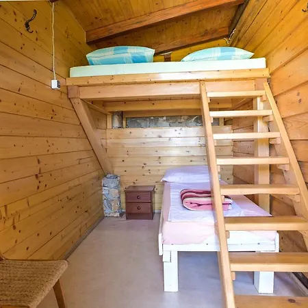 Marusina Olive Hills - Glamping & Minicamp Punat