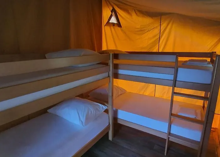 Marusina Olive Hills - Glamping & Minicamp Пунат